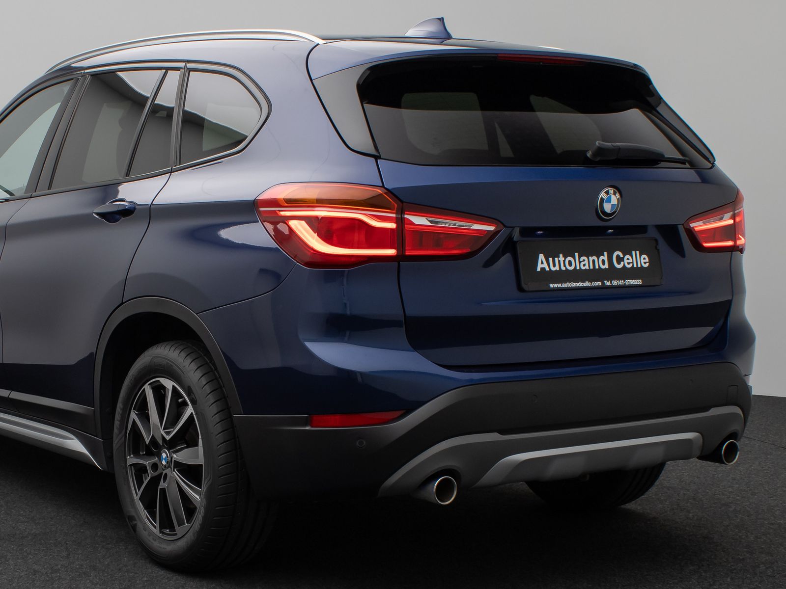 Fahrzeugabbildung BMW X1 sD20i xLine Panorama HUD H/K AHK Leder Voll