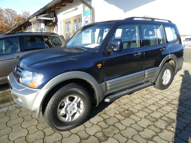 Mitsubishi Pajero 3,2  Diesel Allrad *ORIGINAL 9.761km*