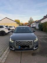 Audi Q2 35 TFSI sport sport Top Zustand  - gebrauchte Audi Q2 aus dem Jahr 2017