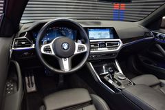 Fahrzeugabbildung BMW M440i xDrive Cabrio Open Air-Paket 360° ACC Ambi