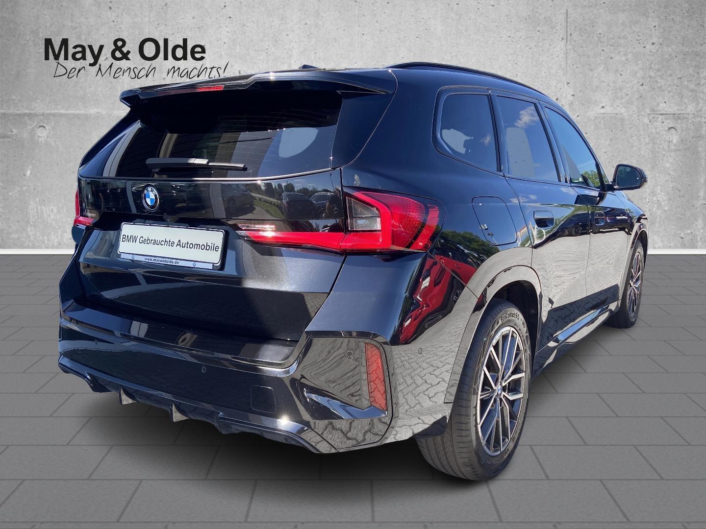 BMW X1 sDrive 20i M Sport HUD AHK Navi 360 LED ACC
