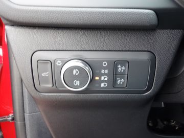Bild 22 Ford Kuga ST Line NAVI,SHZ v u. h, beheiz. Lenkrad