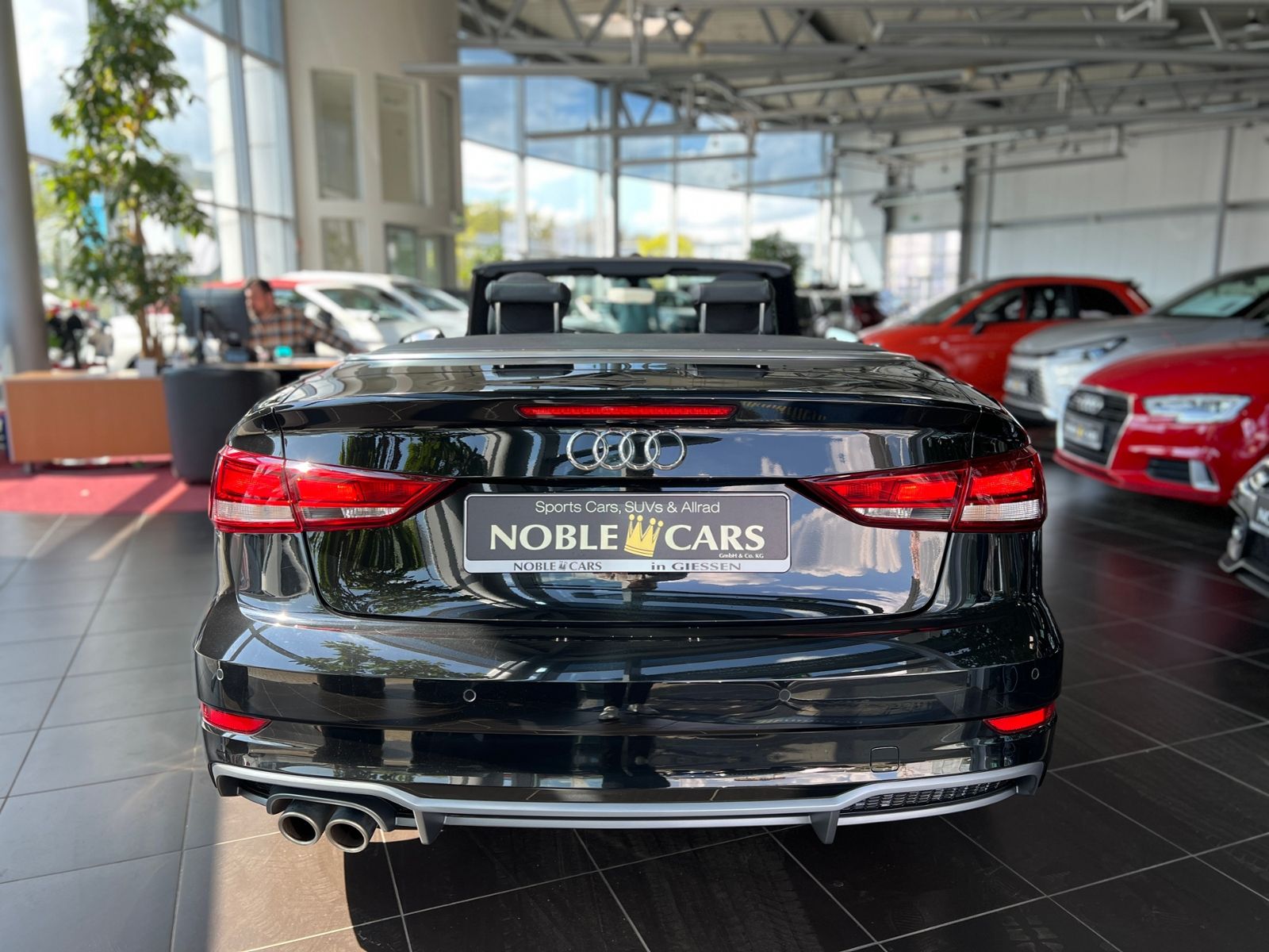 Fahrzeugabbildung Audi A3 Cabriolet 35 TFSI S line PDC XENON NAVI