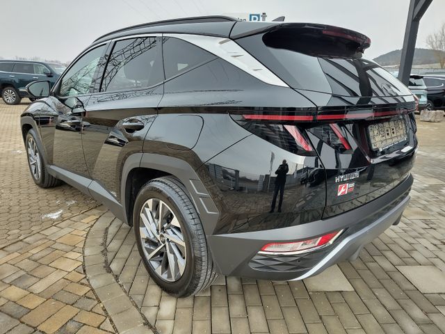 Hyundai TUCSON 1.6 T-GDI 132kW 48V DCT 4WD NAVI LenkrHzg