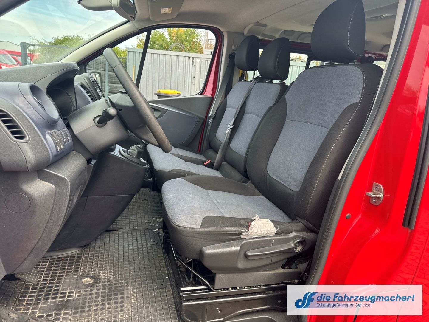 Fahrzeugabbildung Opel Vivaro B Kombi 9Si. L1H1 2,7t *8136 *EXPORT
