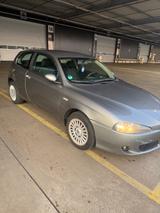 Alfa Romeo 147 1.6 16V TS Distinctive Distinctive - Alfa Romeo 147: Distinctive