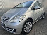 Mercedes-Benz A 160 ELEGANCE BlueEFFICIENCY Top Zustand - Mercedes-Benz A 160 Gebrauchtwagen in Mönchengladbach