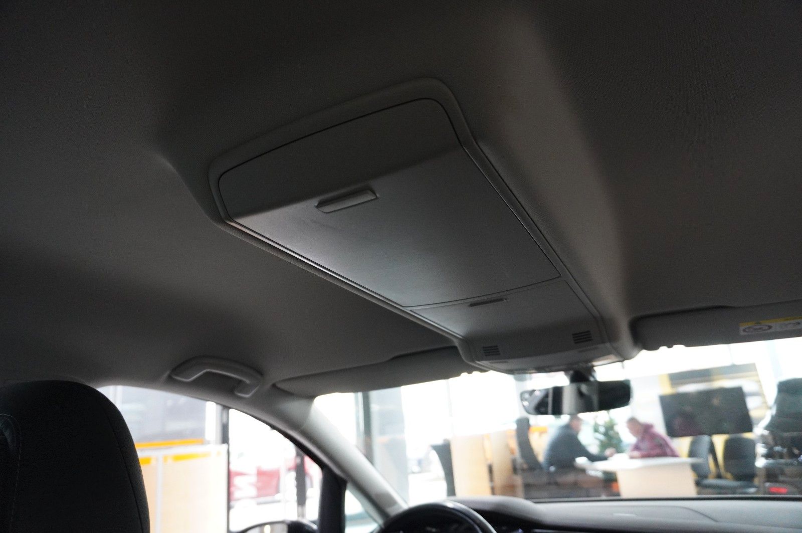 Fahrzeugabbildung Volkswagen Touran 2.0 TDI COMFORTLINE KLIMA/PDC/USB/ALU/BT