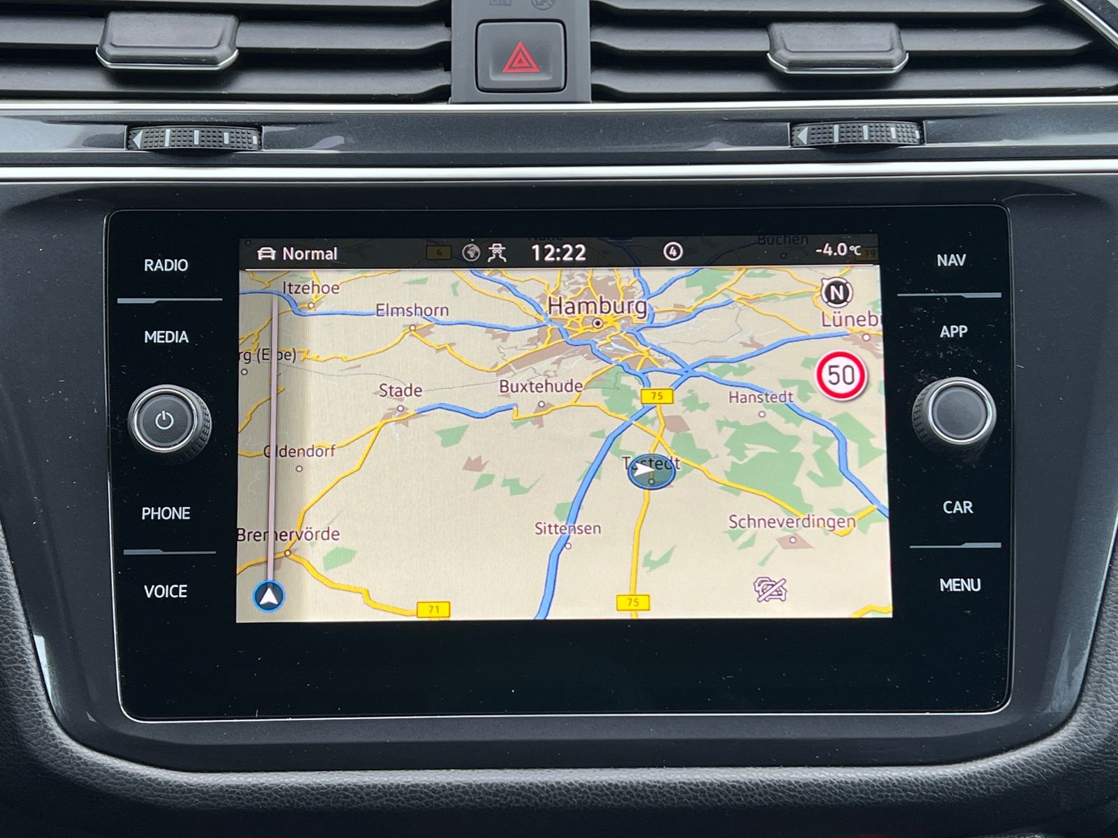 Fahrzeugabbildung Volkswagen Tiguan Allspace R-Line 2.0 TDI DSG 4MOTION *AHK,