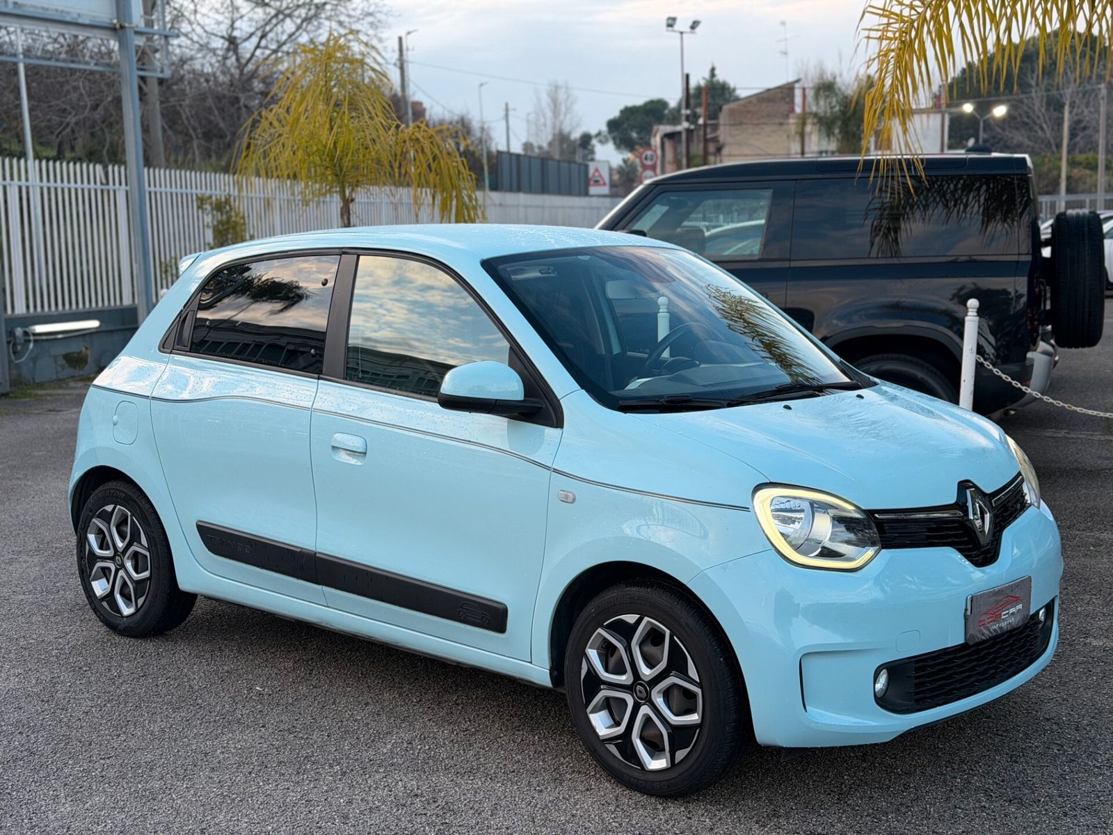 RENAULT Twingo