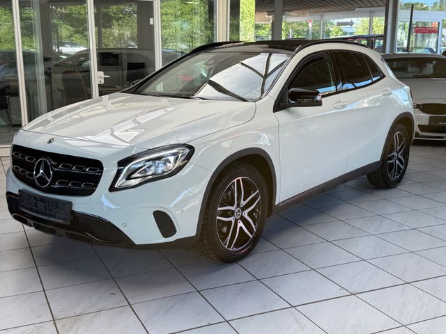 MERCEDES-BENZ GLA 180 GLA GLA 180 panorama