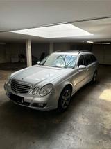 Mercedes-Benz E 200 KOMPRESSOR Automatik, TÜV NEU Top günstig - : Automatik, Günstig