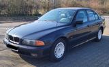 BMW 528i, TÜV 2/27, Automatik, AHK, Youngtimer - BMW 528 aus 1998: 528i