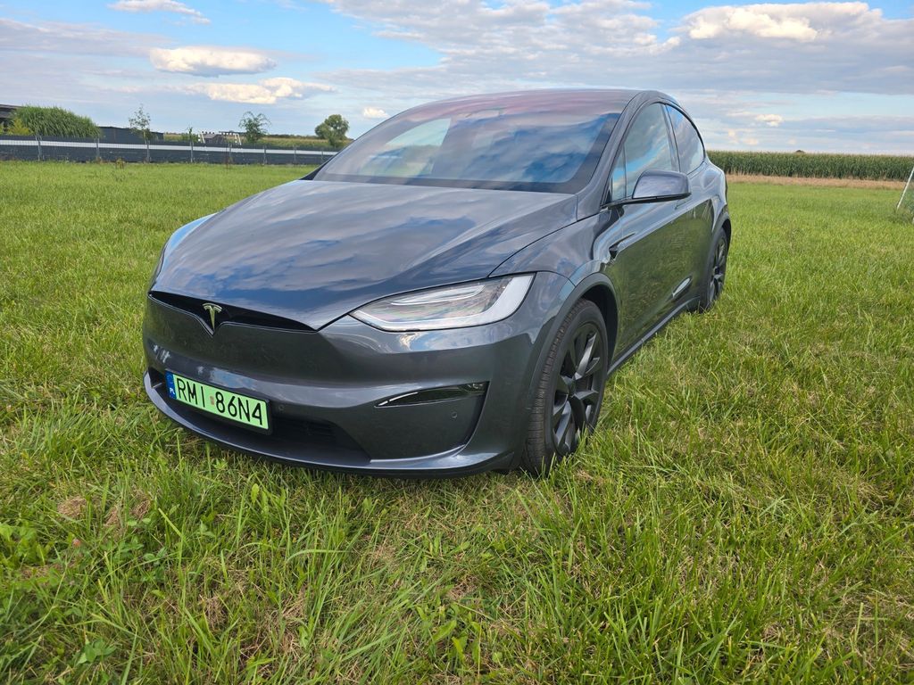 Tesla Model X