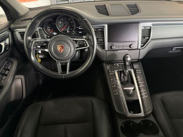 Porsche Macan - 10