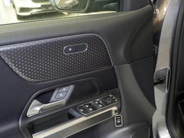 Mercedes GLB 200 - 10