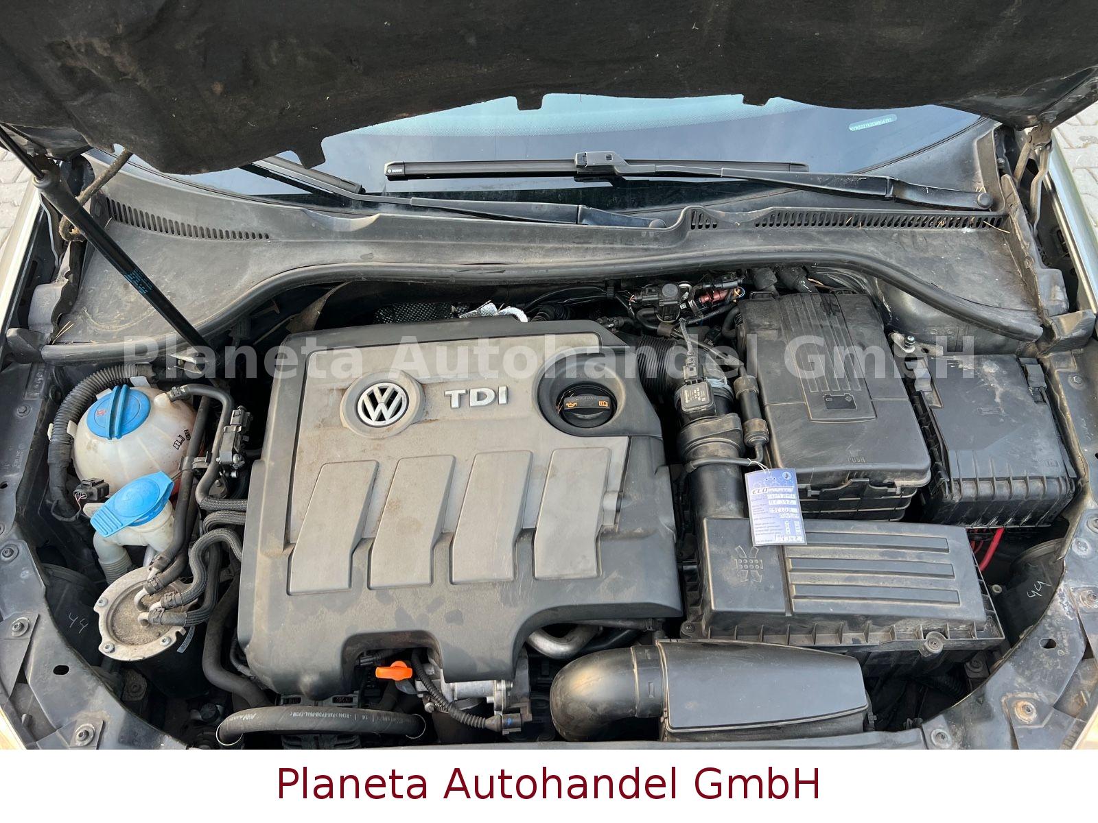 Volkswagen Golf 2011 — photo 31