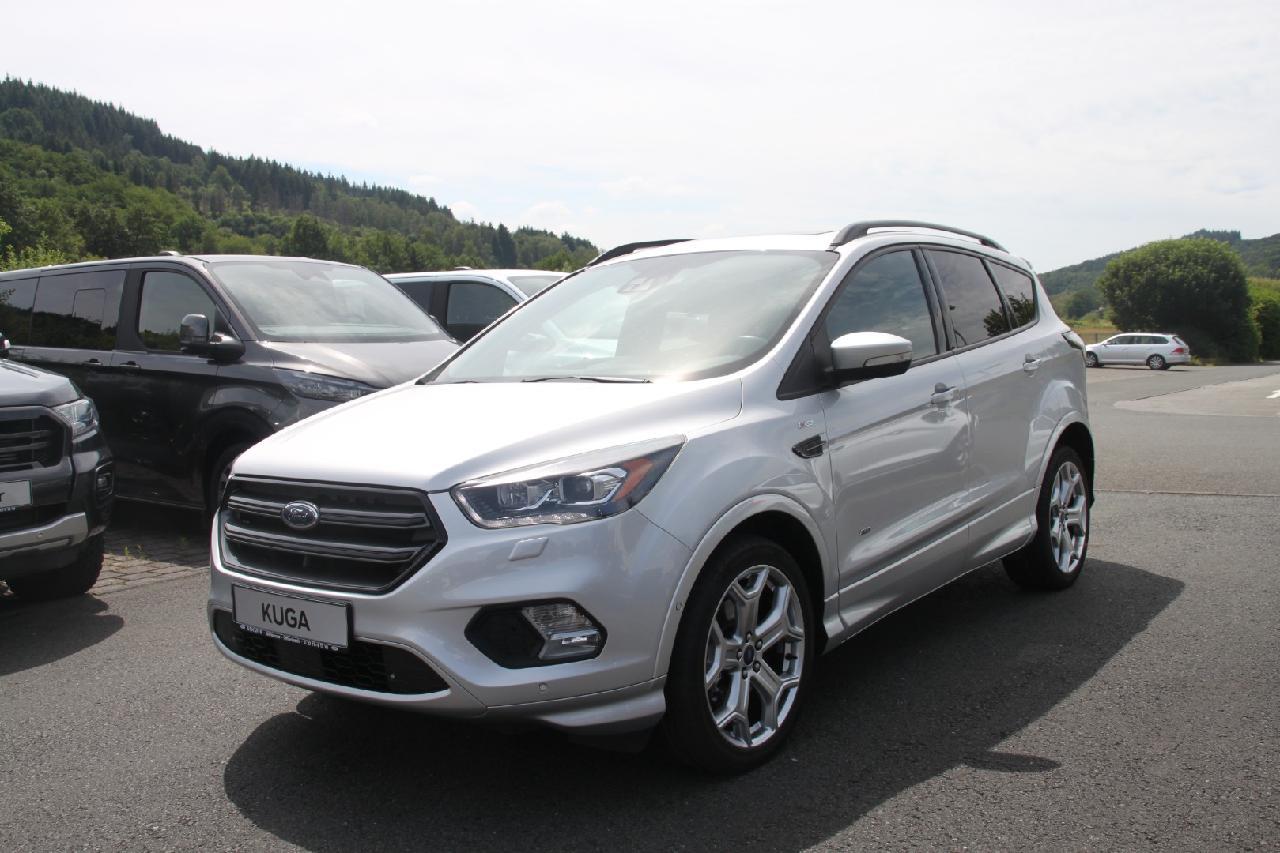 Ford Kuga ST-Line+NAVI+KLIMA+LMF+PANO+SHZ+LHZ+XENON+
