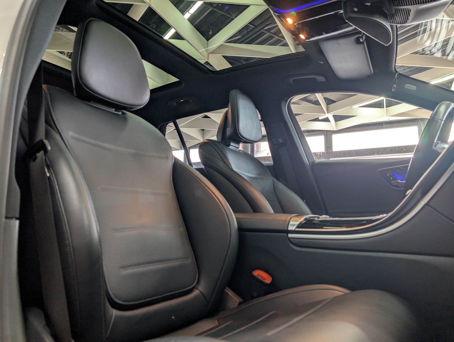 Fahrzeugabbildung Mercedes-Benz C 200 d T Avantgarde AHK PANO MBUX LEDER BURMEST