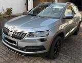 Skoda Karoq 1.5l TSI ACT DSG STYLE AHK StHz TÜV neu - Skoda Karoq von privat