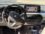 BMW 520 e Touring Aut. /Live Cockpit / AHK / 360°K - BMW 5er Reihe: E36