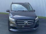Mercedes-Benz Vito 119 Tourer PRO 4x4 lang DISTRON STANDH PDC - Mercedes-Benz Vito: Grau, Verkehrszeichenerkennung