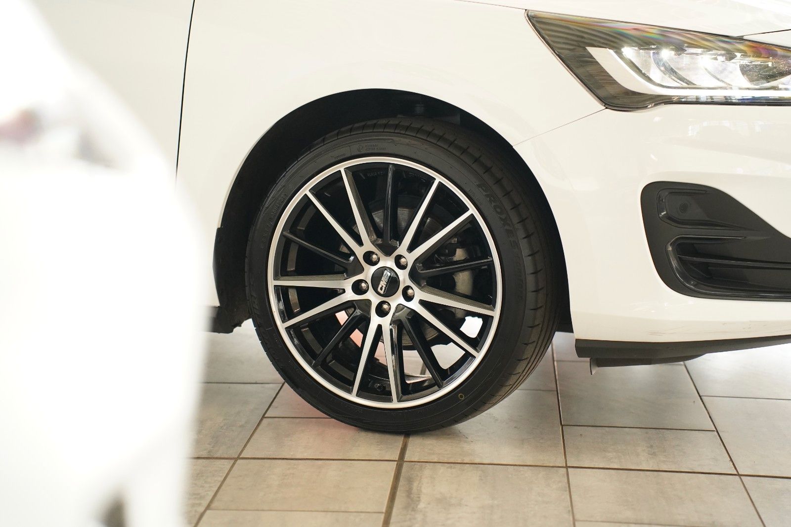 Fahrzeugabbildung Ford Focus Titanium Hybrid*Winter P.*AHK *SYNC4