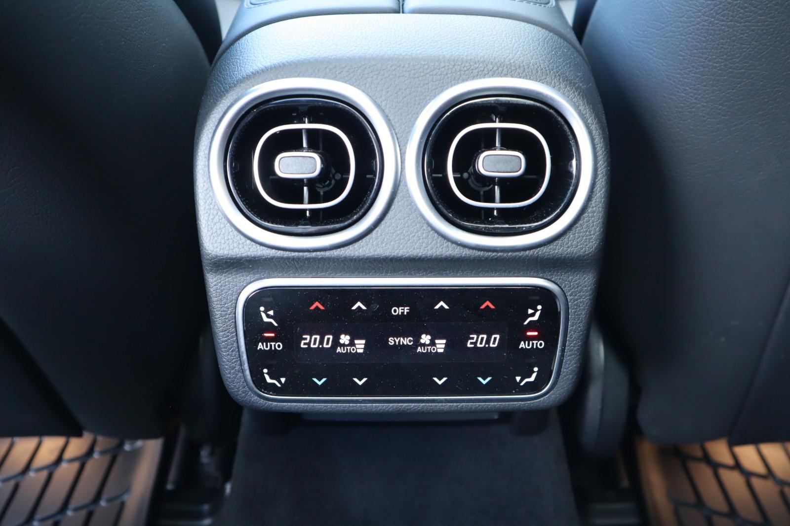 Mercedes-Benz C 43 AMG T 4M PANO/CARBON/DIST/360°/HUD/NIGHT/