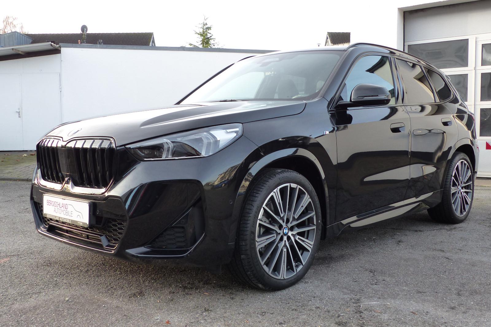 BMW X1 23 d xDrive M Sport, HuD, AHK, H/K