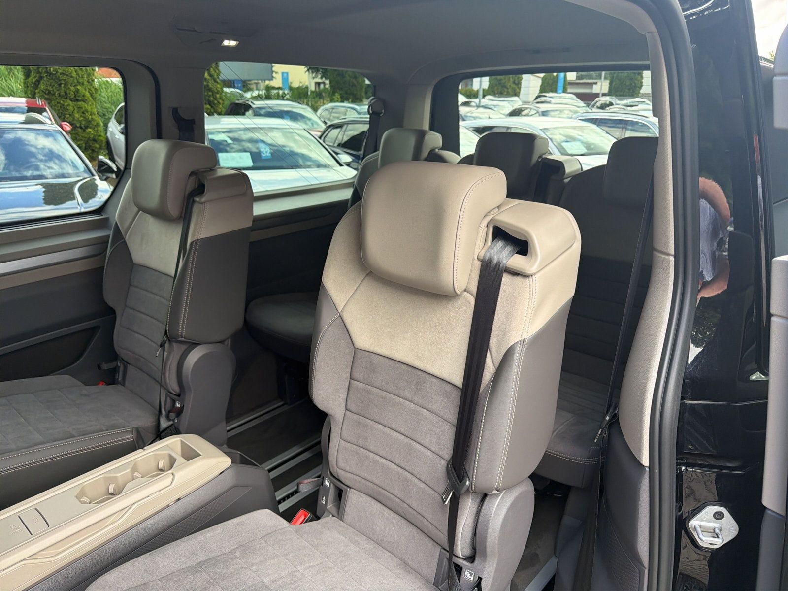 T7 Multivan Life lang TDi DSG 7S Navi AZV Matrix