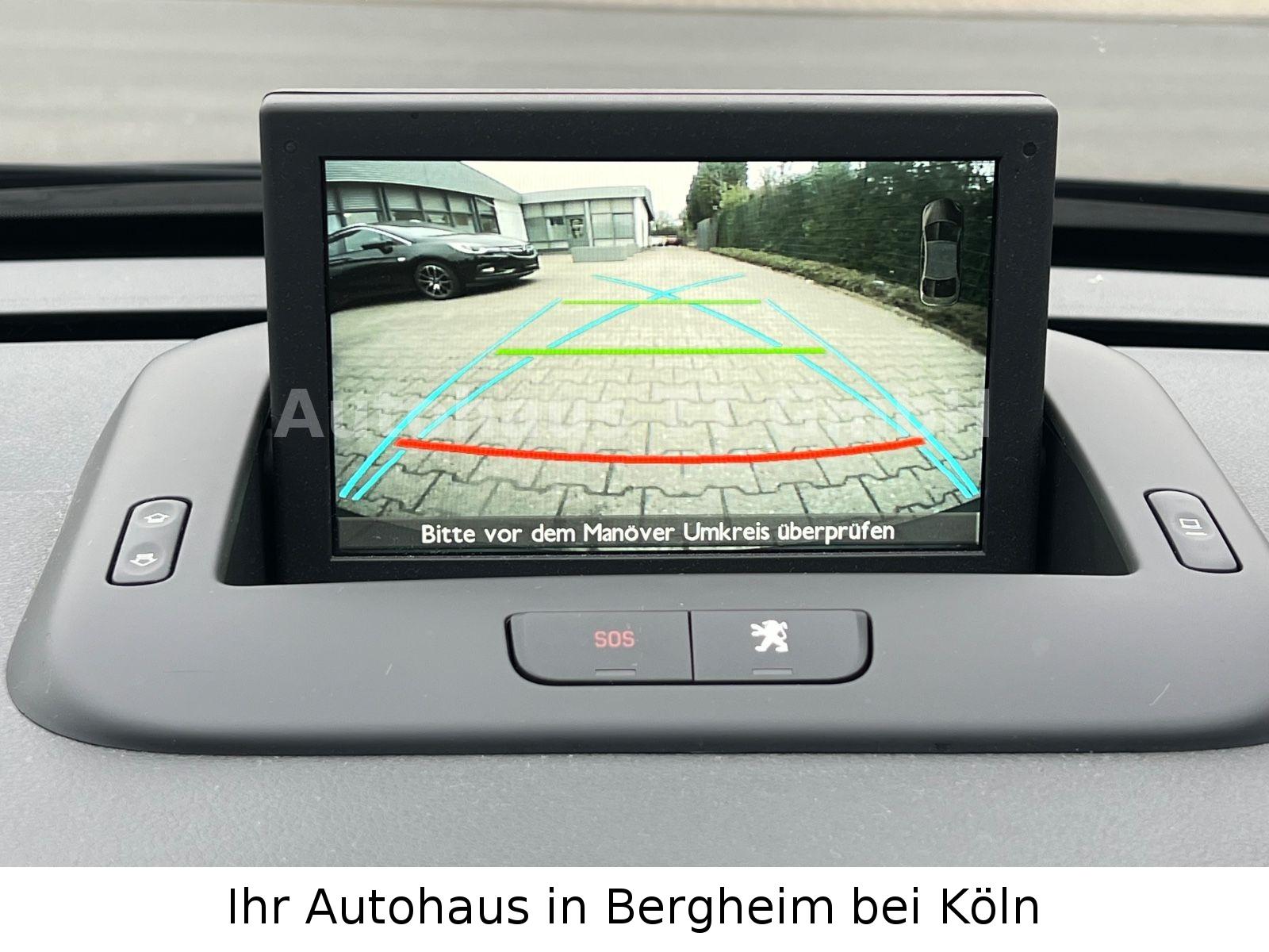 Peugeot 3008 Active 155 THP°Navi°Kamera°1.Hand°67105km°