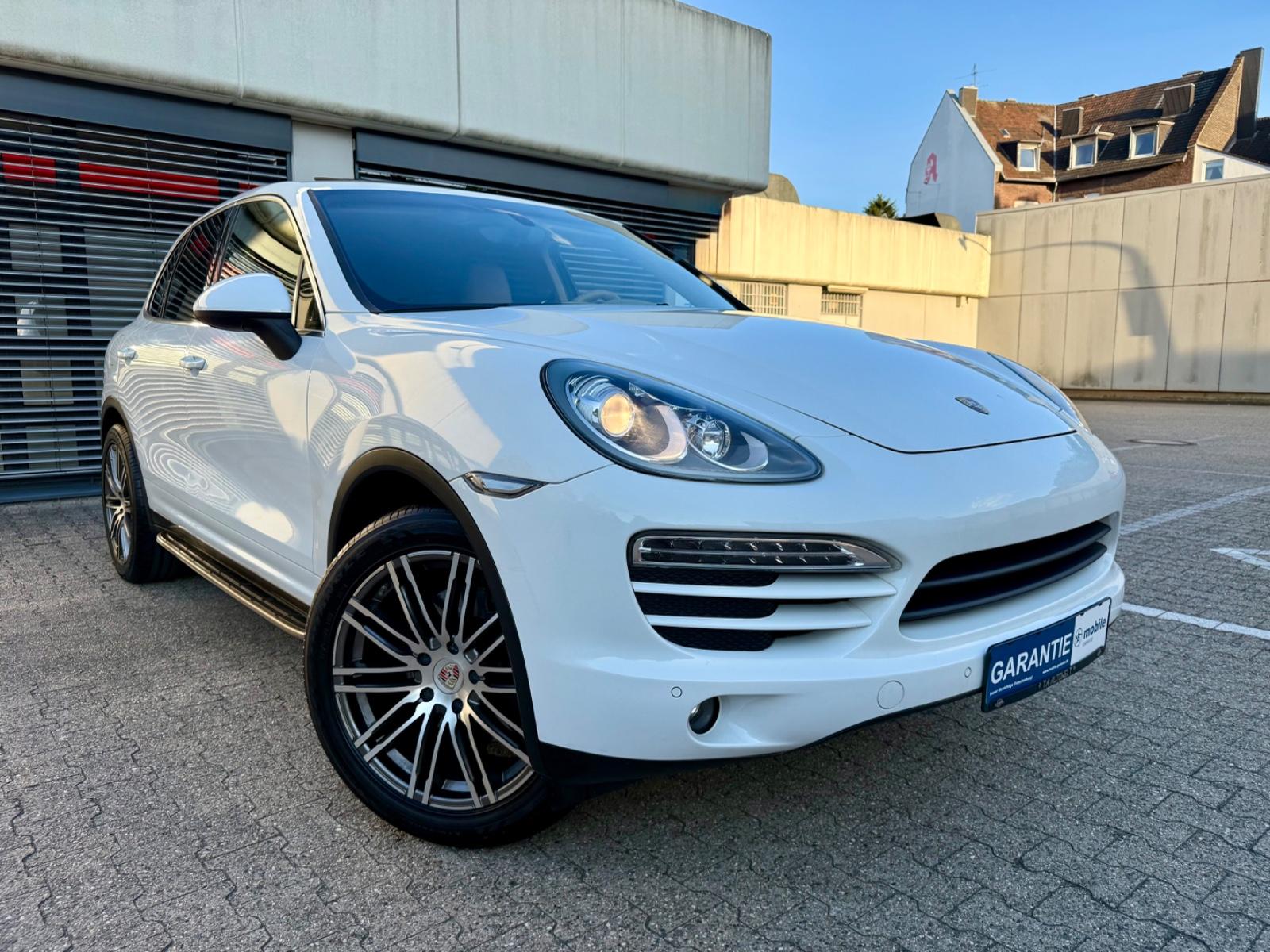 Porsche Cayenne*Sport*Schiebedach*20Zoll*Navi*Bose Sound