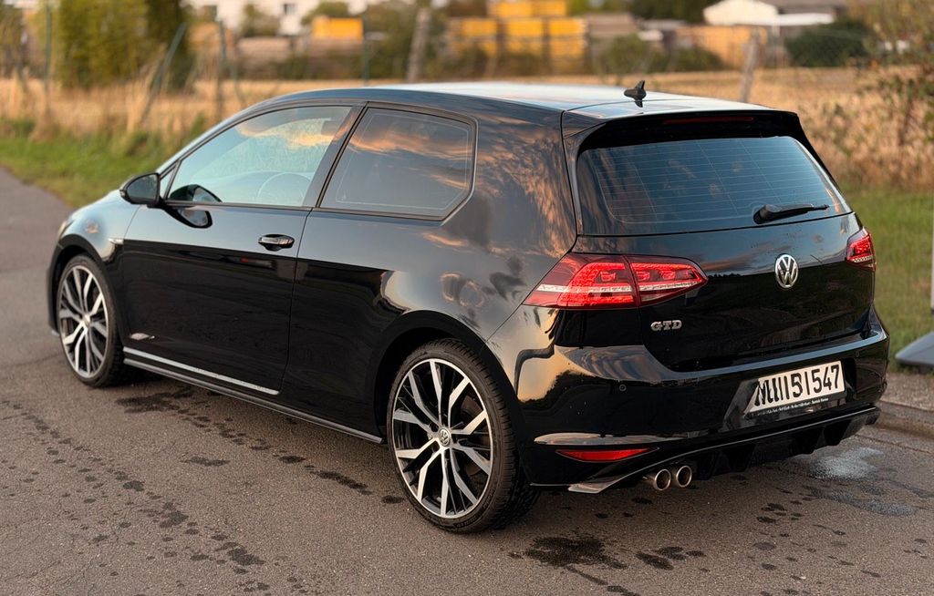 Image of Volkswagen Golf