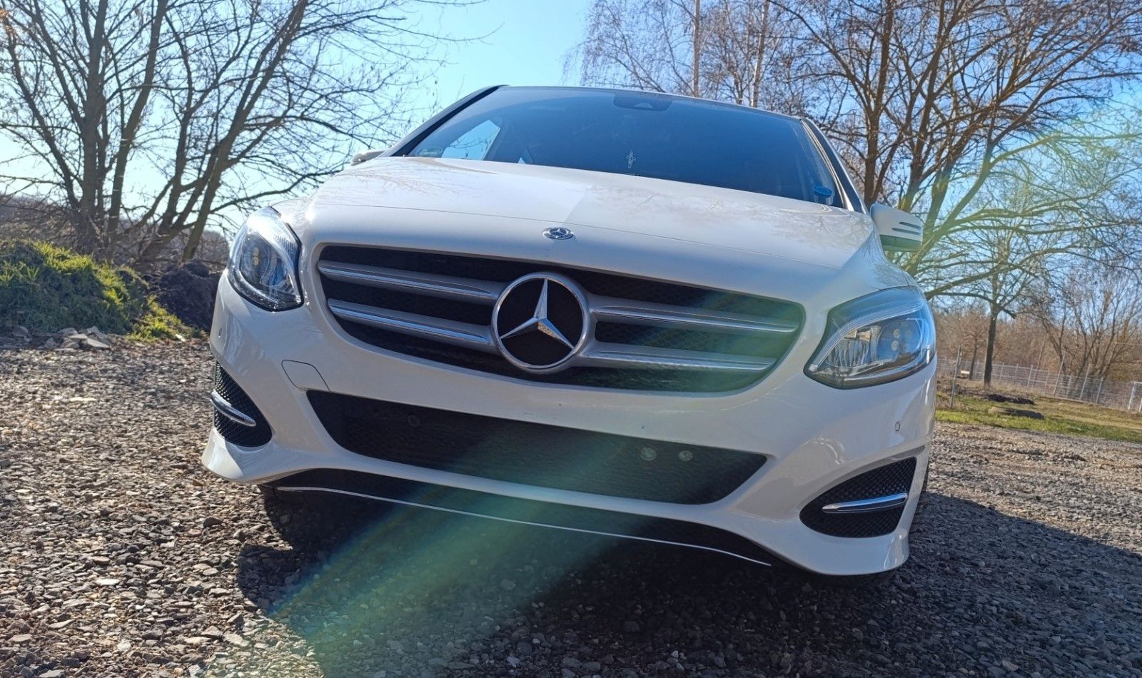 MERCEDES-BENZ B 220 d DCT - Voll LED, SR Neu