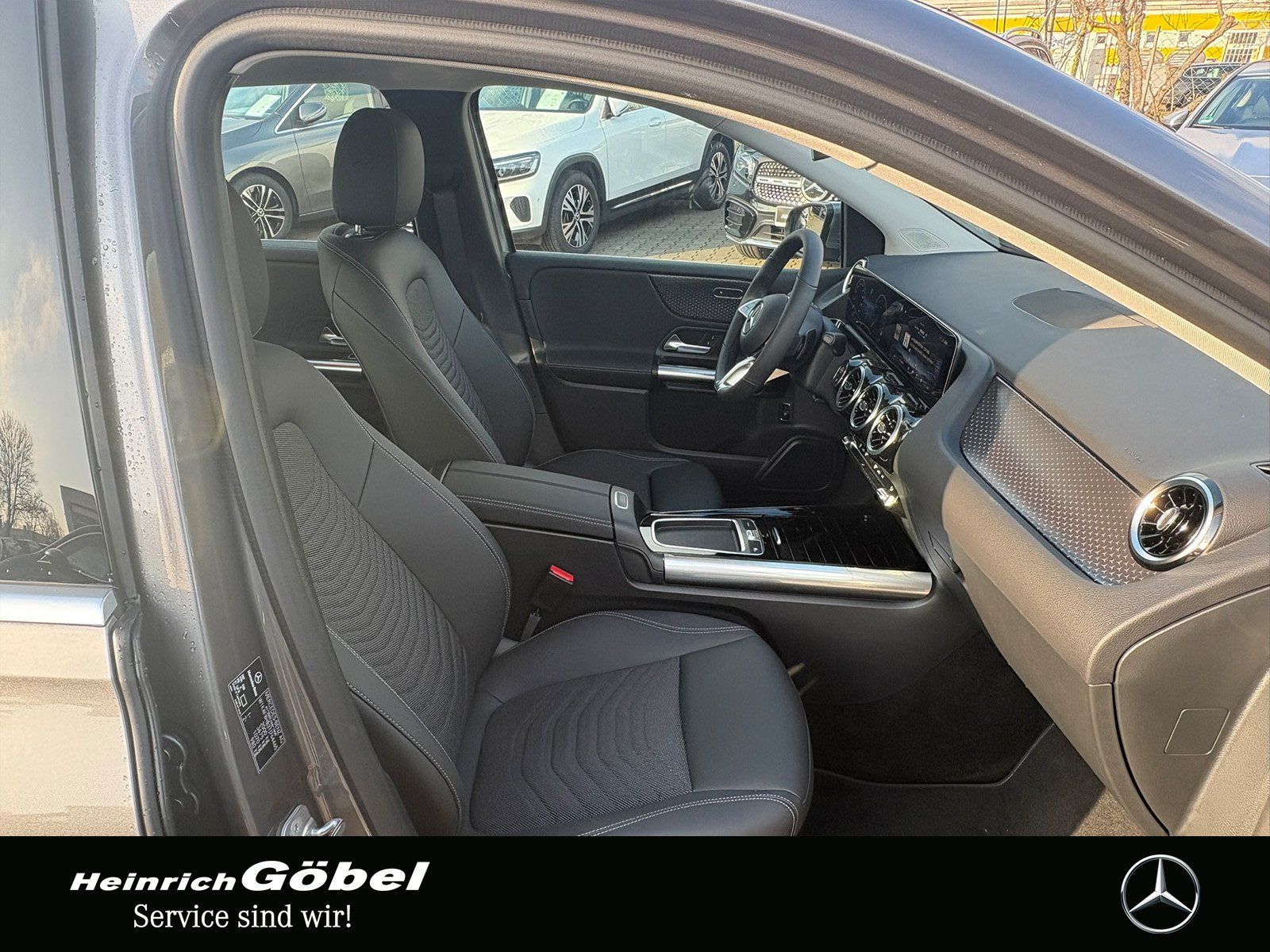 Fahrzeugabbildung Mercedes-Benz B 200 PROGRESSIVE*WINTER*EASY-PACK*PARKTRONIC