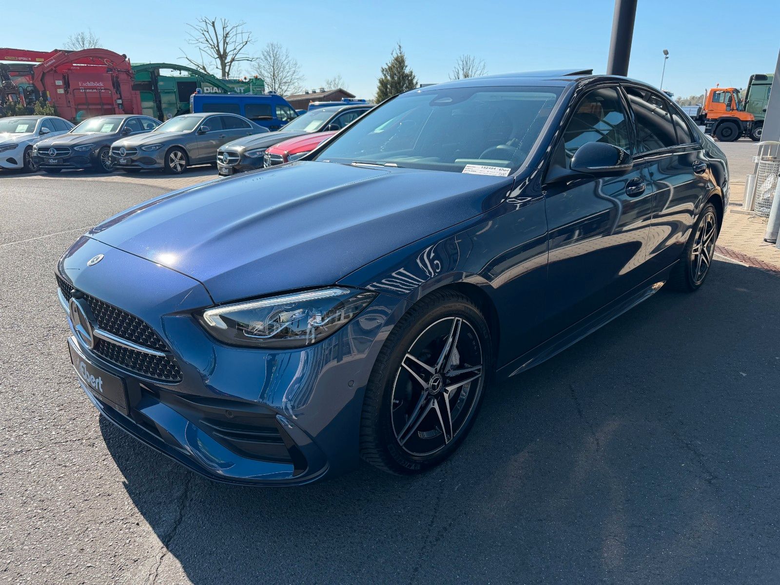 Fahrzeugabbildung Mercedes-Benz C 220d AMG+AHK+ESD+Night+TotW+RKamera
