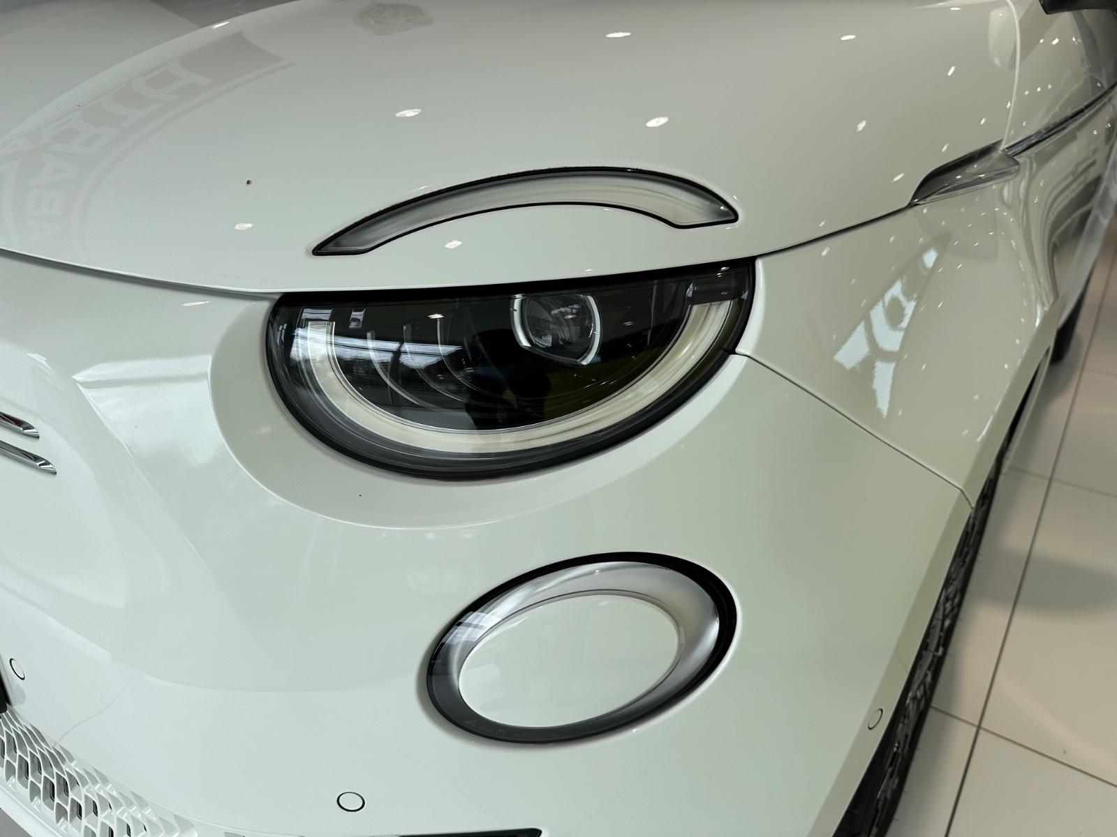 Fiat 500e 500 e la Prima by Bocelli Cabrio