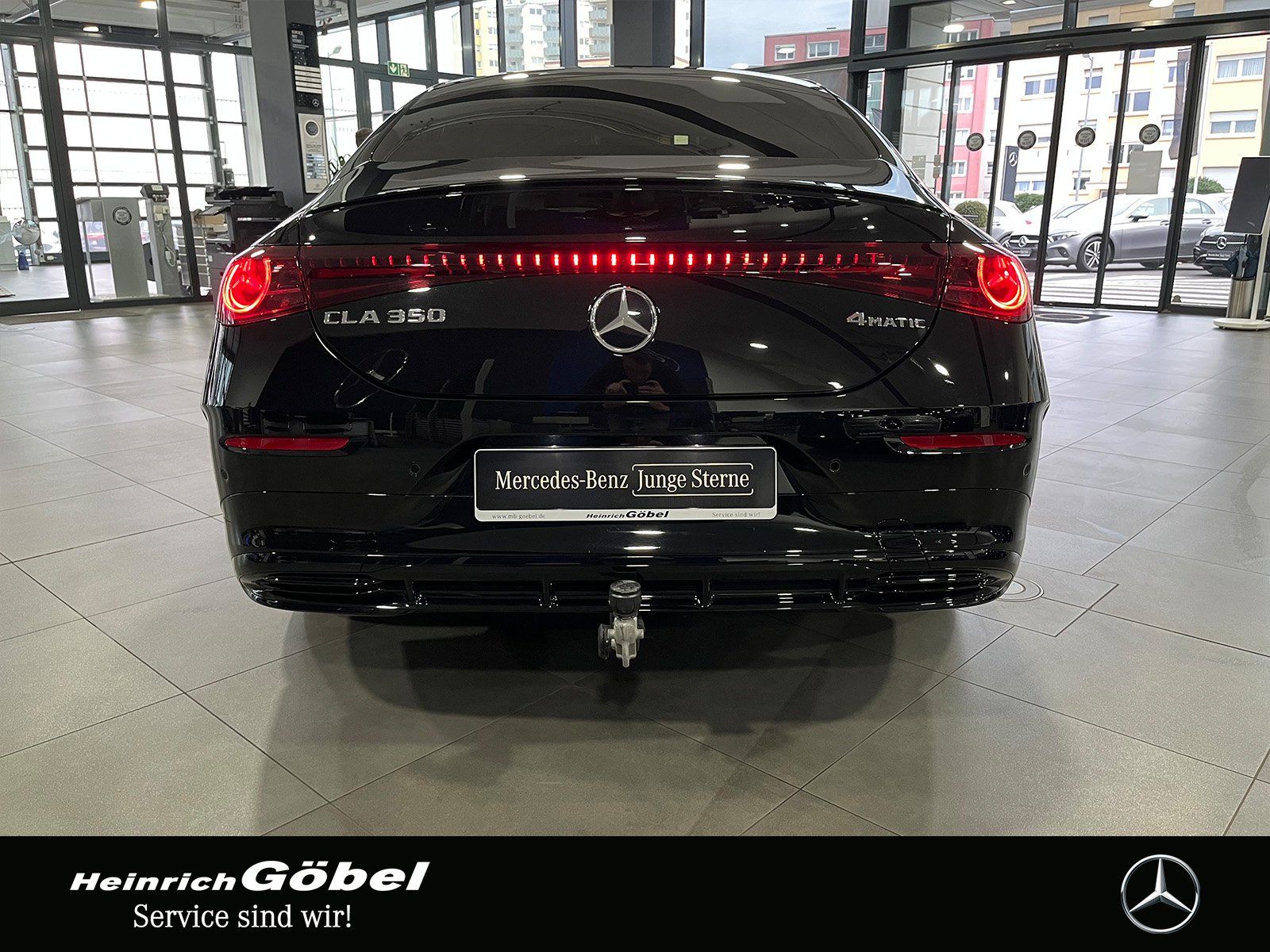 Fahrzeugabbildung Mercedes-Benz CLA 350 4M AMG Line Plus SUPERSCREEN+AHK+360°CAM