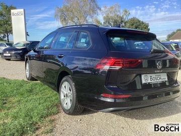 Volkswagen Golf - 8