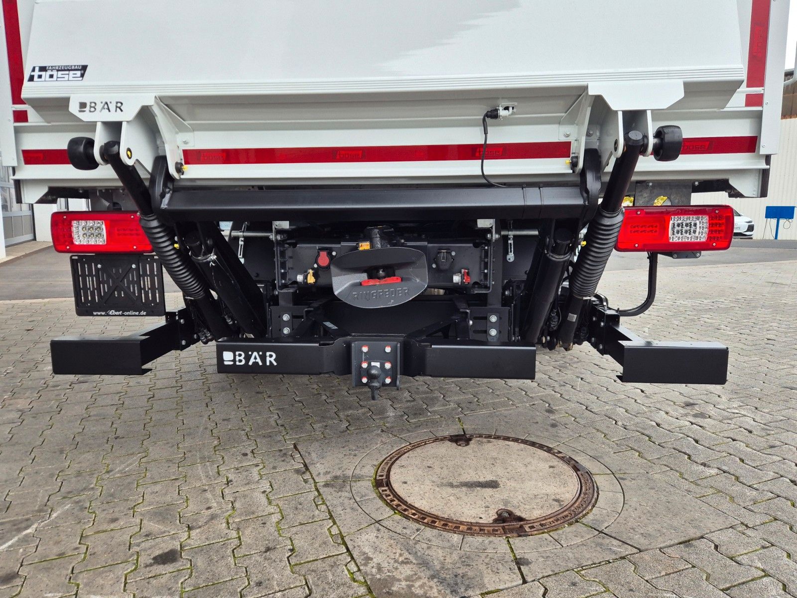 Fahrzeugabbildung Iveco Eurocargo ML160E28/FP Böse Schwenkwand LBW 2xAHK