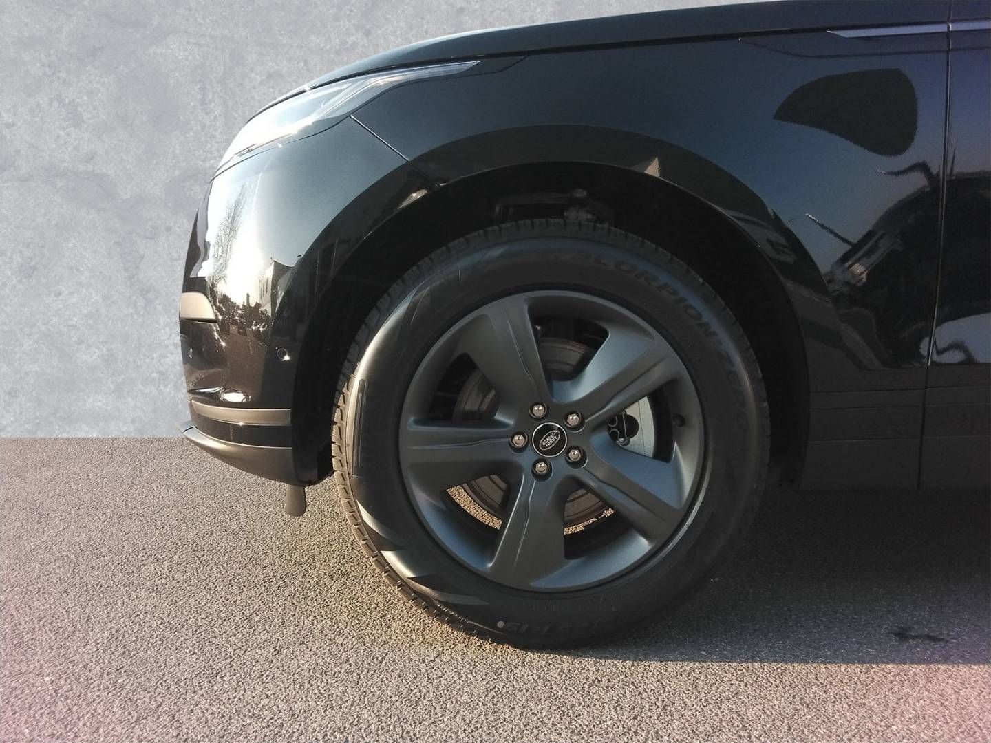 Fahrzeugabbildung Land Rover Range Rover Velar D200 S *Pano*AHK*