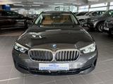 BMW 520d Touring DAP+AMB+Dakota+HaKa+SH+Integral+Pan - BMW 520 mit Diesel-Antrieb: Kombi