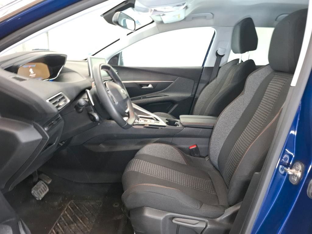Fahrzeugabbildung Peugeot 3008 Active 1.2T NAVI/LED/R´CAM/PDC/TEMPO