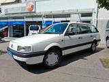 Volkswagen Passat 35i / II Hand / TÜV NEU / Klima / - Volkswagen Passat: Kombi, 35i