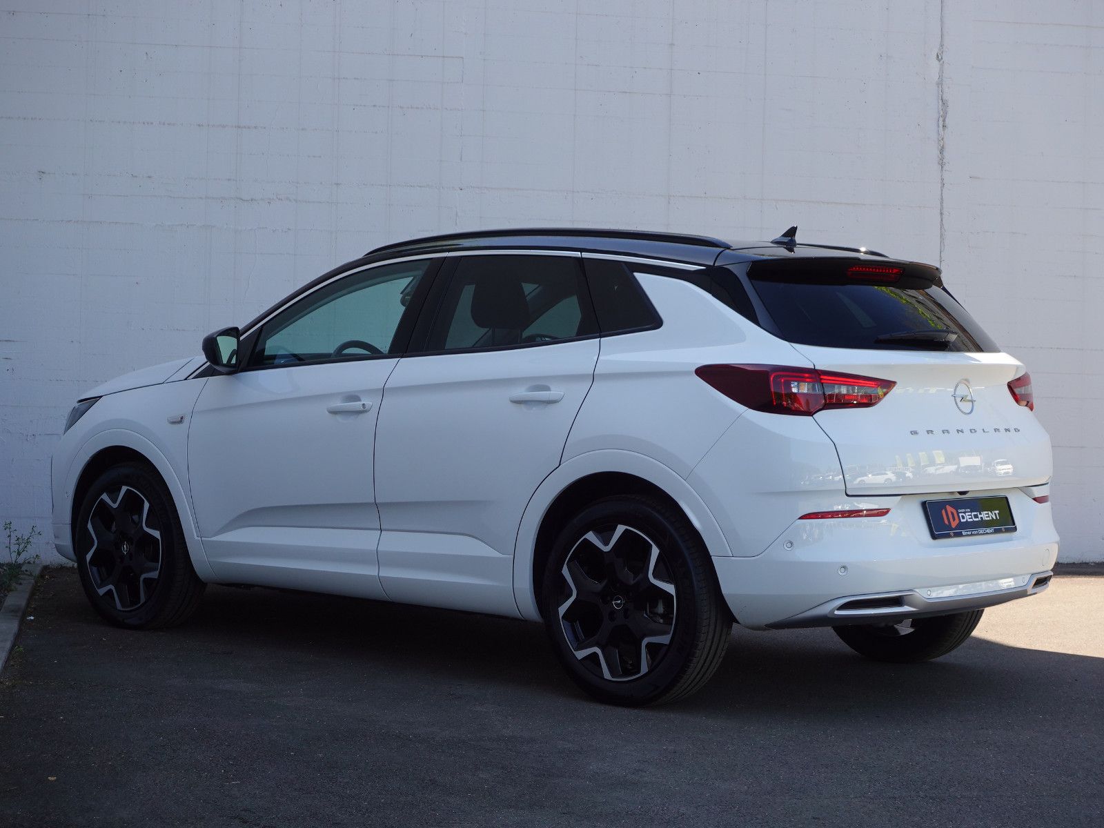 Fahrzeugabbildung Opel Grandland 1.2Turbo  Elegance Automatik  Navi,SHZ