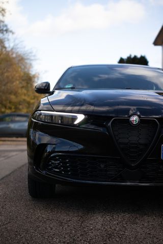 Fahrzeugabbildung Alfa Romeo Tonale SPRINT Diesel Automatik