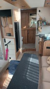 Pilote 696 Essentiel - das RAUMWUNDER! - Pilote Teilintegrierter