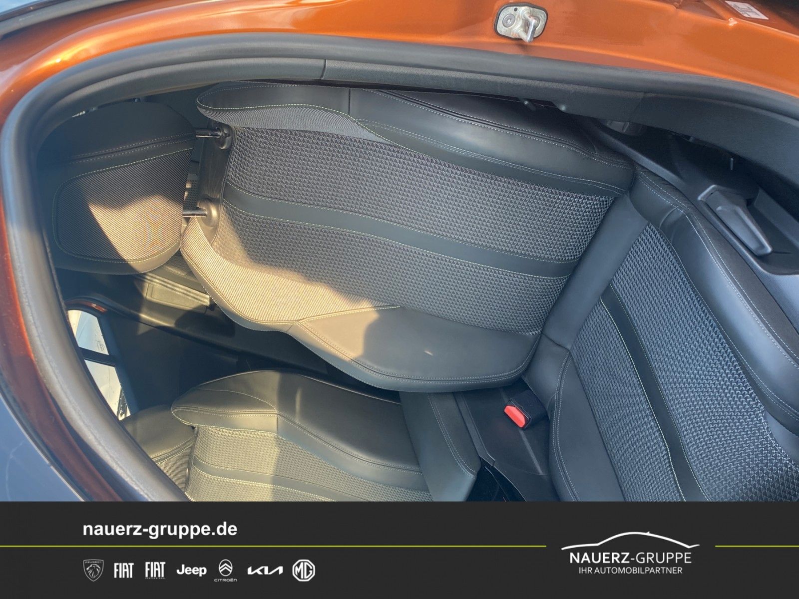 Fahrzeugabbildung Peugeot 2008 e- GT