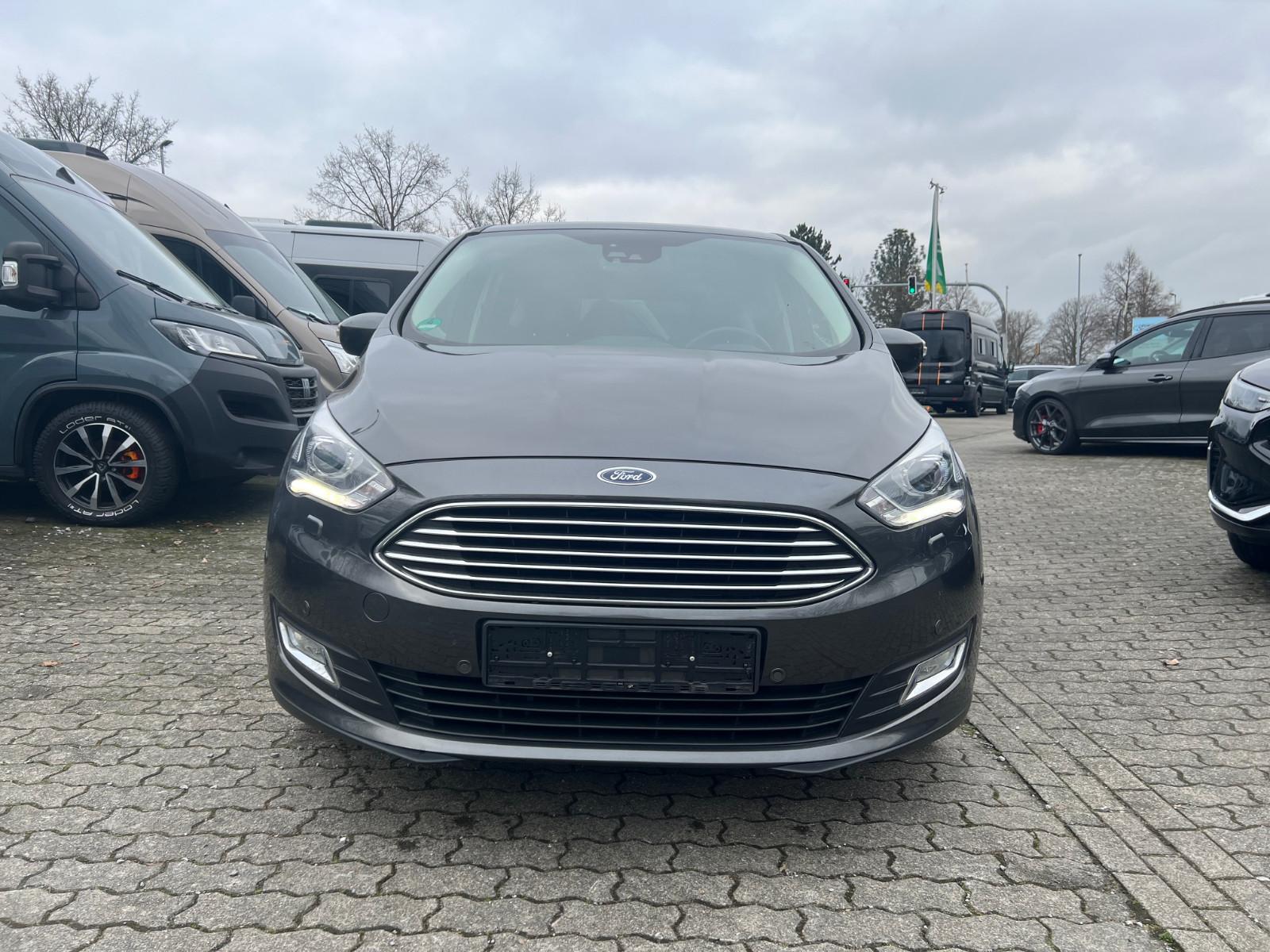 Ford C-MAX Titanium Bi-Xenon Navi Winterpaket