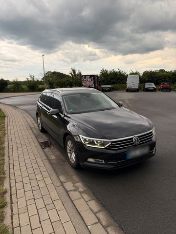 VW Passat Variant